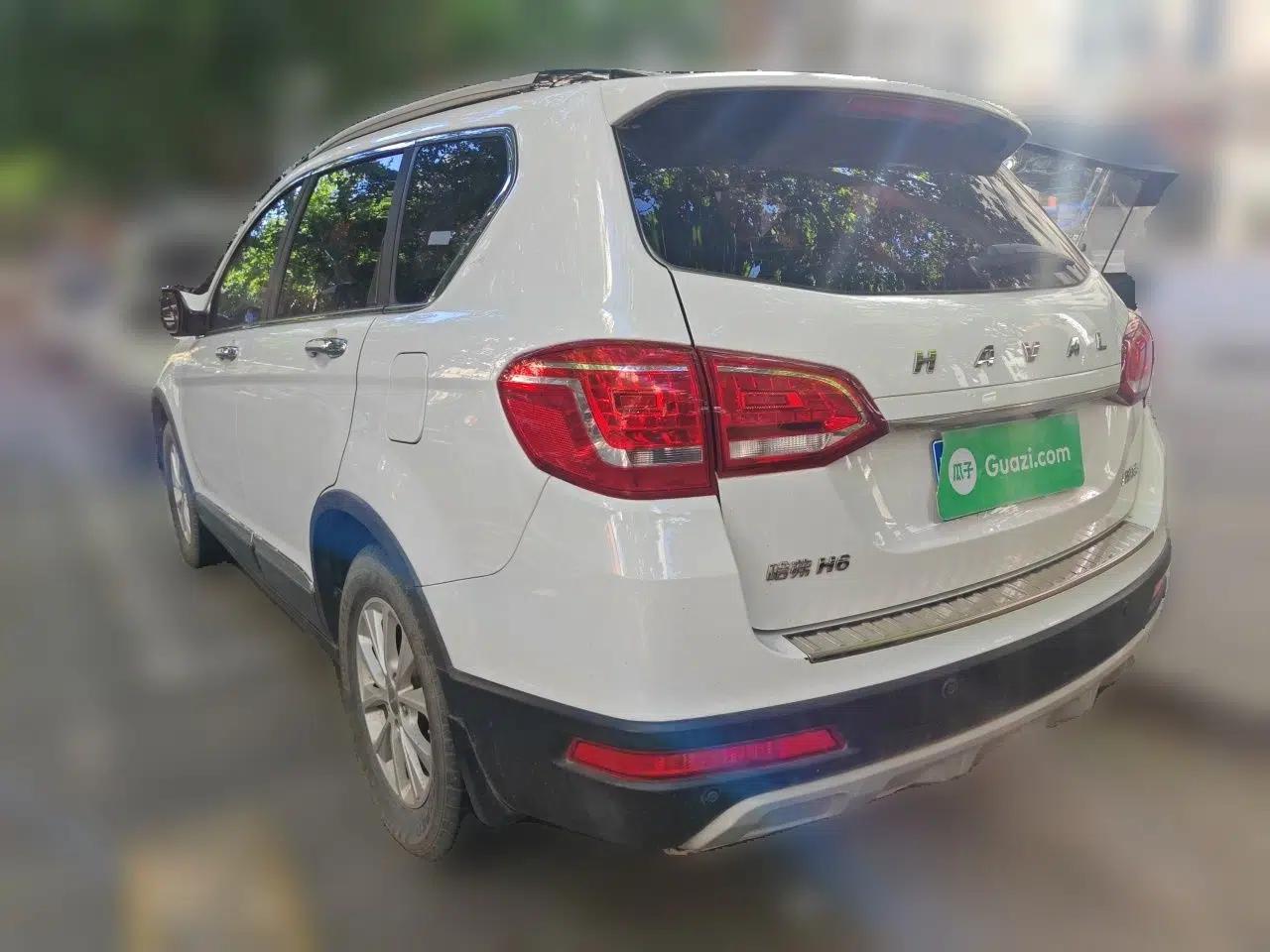 Haval H6 2017 Classic Edition 1.5T Manual Two-Wheel Drive Elite Model — миниатюра 4