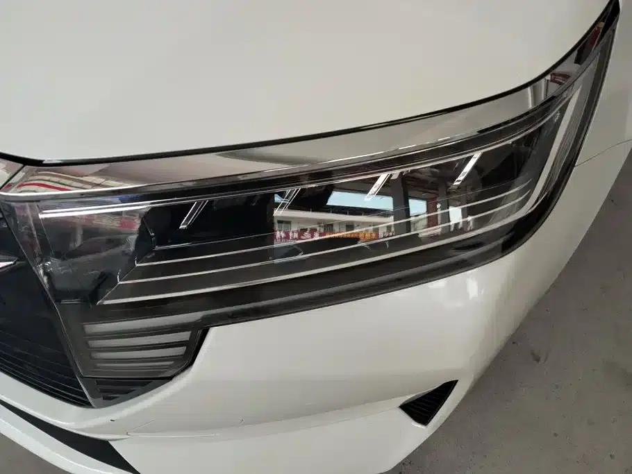 Venucia D60 2023 PLUS 1.6L XL CVT Elite Edition — миниатюра 5