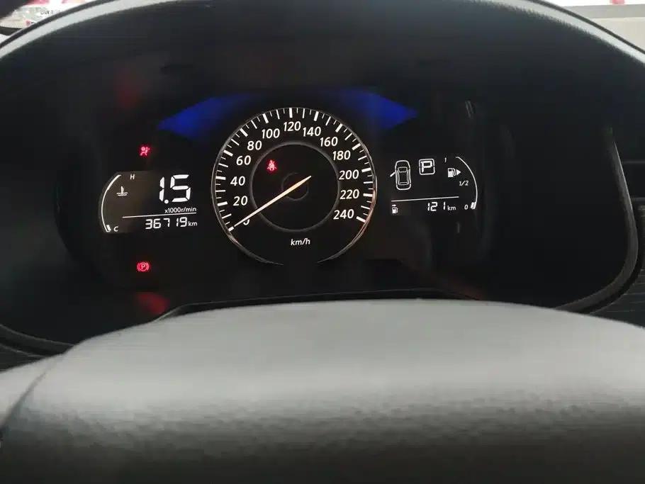 Venucia D60 2021 PLUS 1.6L XL CVT Elite Edition — миниатюра 14