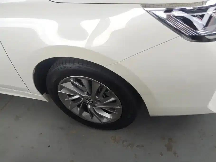Venucia D60 2021 PLUS 1.6L XL CVT Elite Edition — миниатюра 6