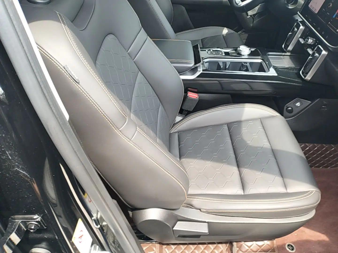 Haval DARGO 2022 1.5T DCT Two-Wheel Drive Border Collie Edition — миниатюра 19