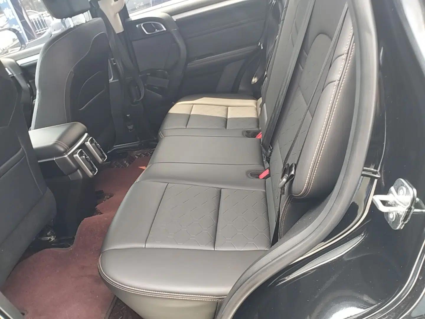 Haval DARGO 2022 1.5T DCT Two-Wheel Drive Border Collie Edition — миниатюра 20