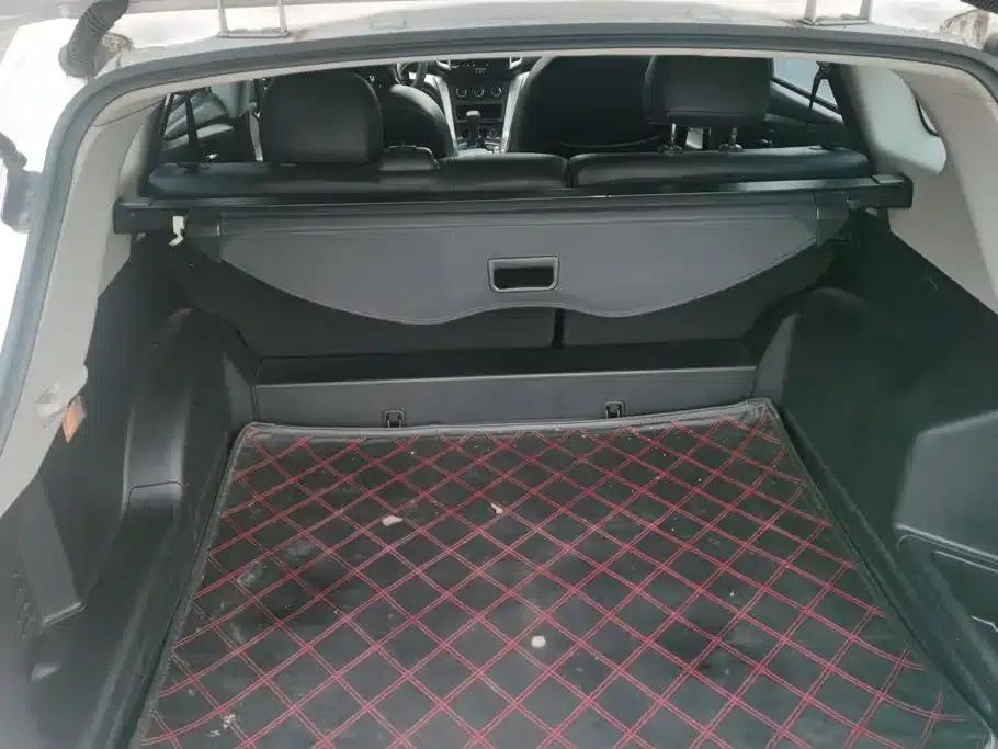 Venucia T70 2015 1.6L Manual Ruixing Edition — миниатюра 4