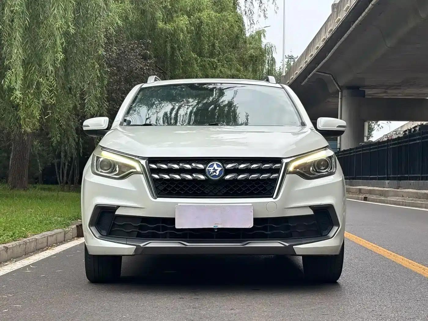 Venucia T70 2020 2.0L CVT Premium Edition (National VI Emission Standard) — миниатюра 2