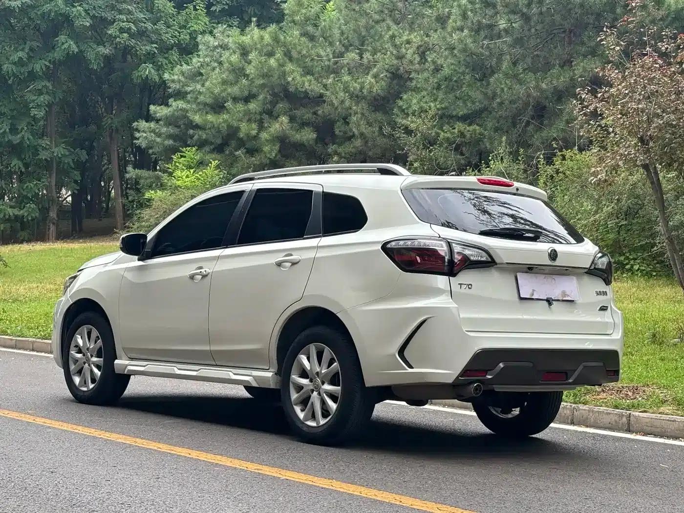 Venucia T70 2020 2.0L CVT Premium Edition (National VI Emission Standard) — миниатюра 4