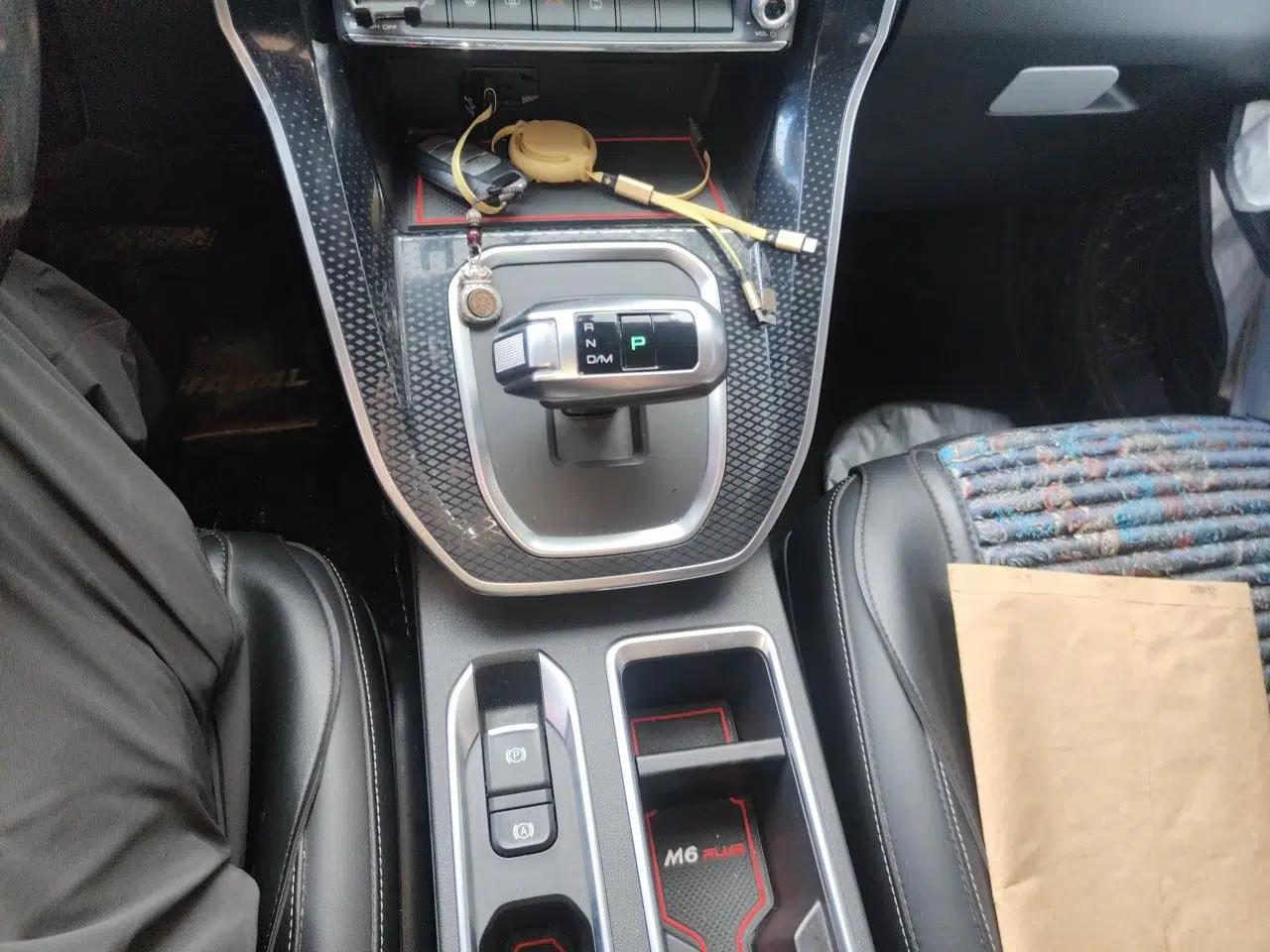 Haval M6 2021 PLUS 1.5T DCT Luxury Smart Connectivity Model — миниатюра 14
