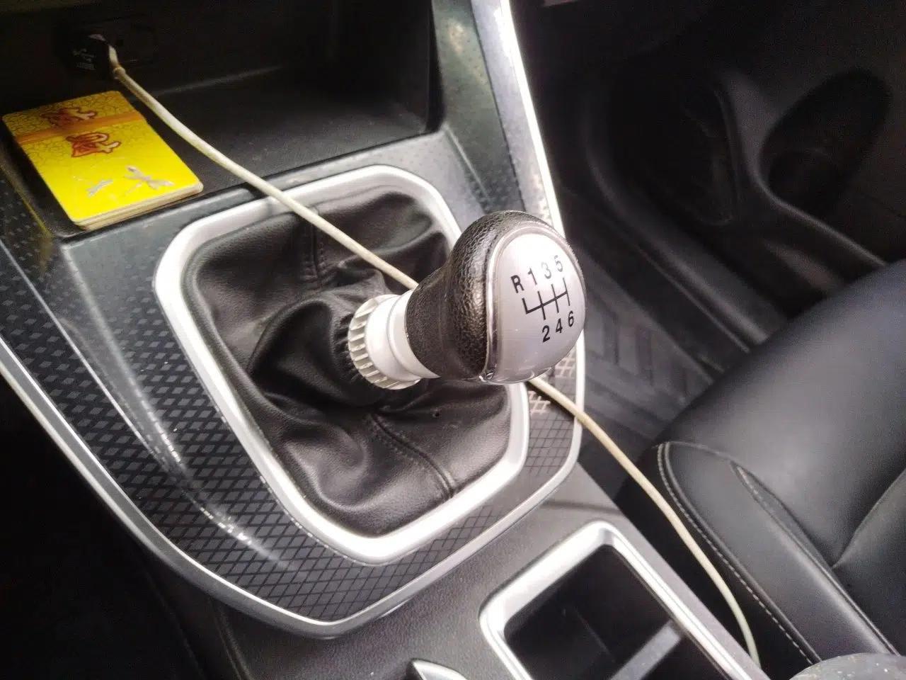 Haval M6 2021 PLUS 1.5T Manual Luxury Smart Connectivity Model — миниатюра 14