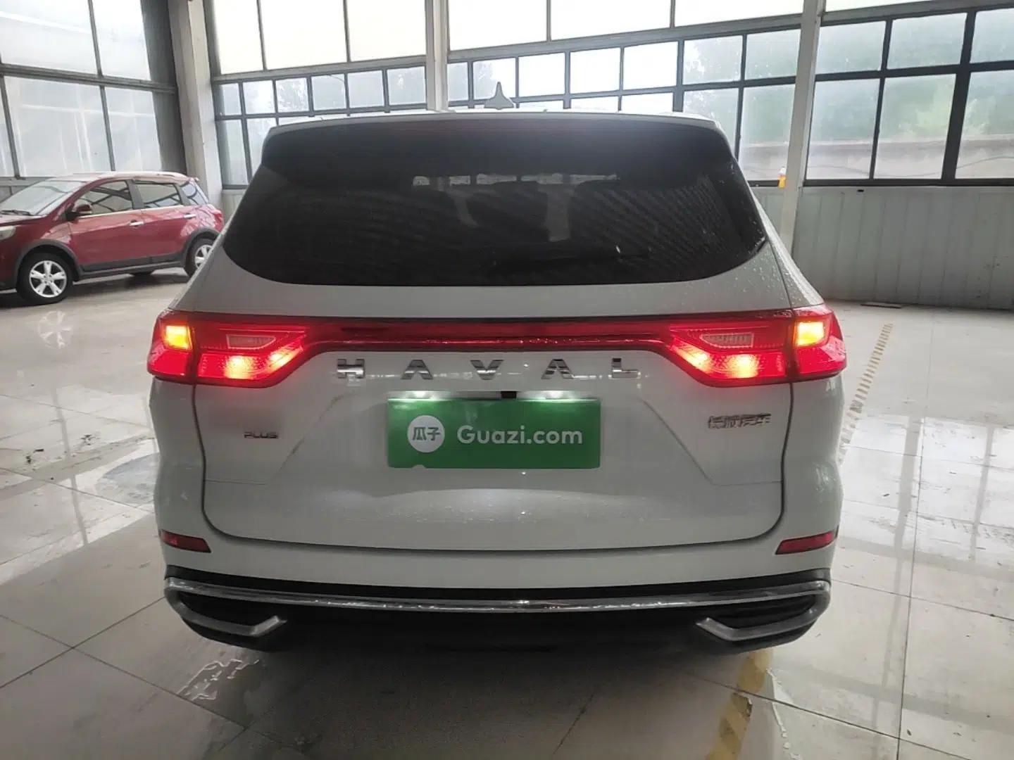 Haval M6 2023 PLUS 1.5T DCT Elite Smart Connectivity Model — миниатюра 5