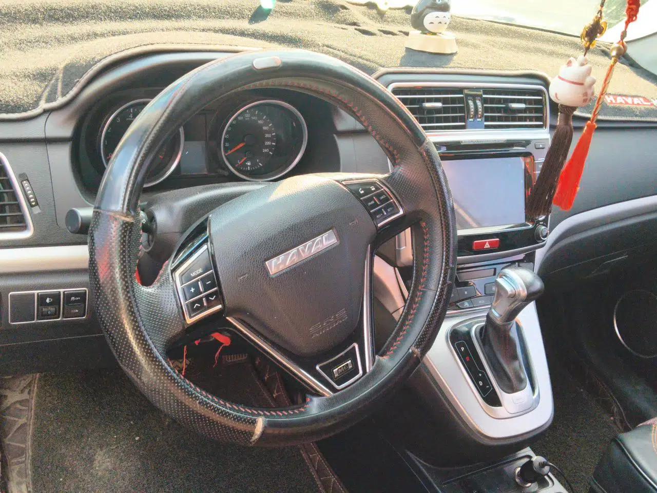 Haval M6 2017 1.5T Automatic Two-Wheel Drive Elite Model — миниатюра 10