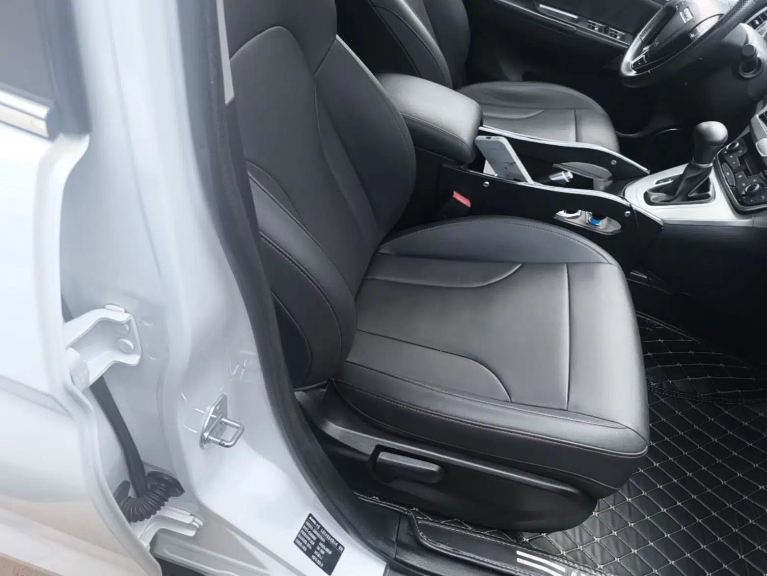 Haval M6 2019 1.5T DCT Two-Wheel Drive Value Edition China VI Standard — миниатюра 19