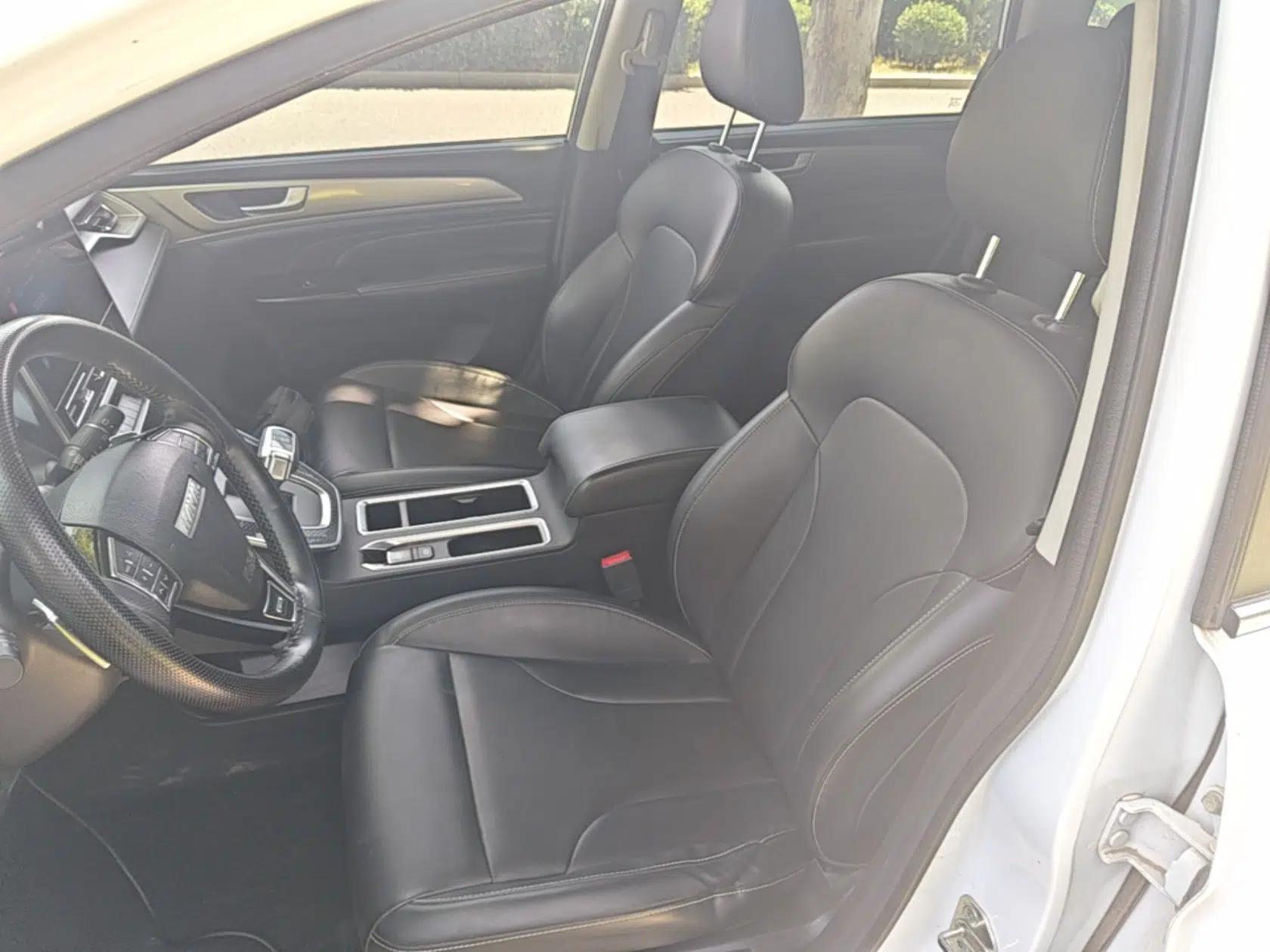 Haval M6 2021 PLUS 1.5T DCT Luxury Smart Connectivity Model — миниатюра 17