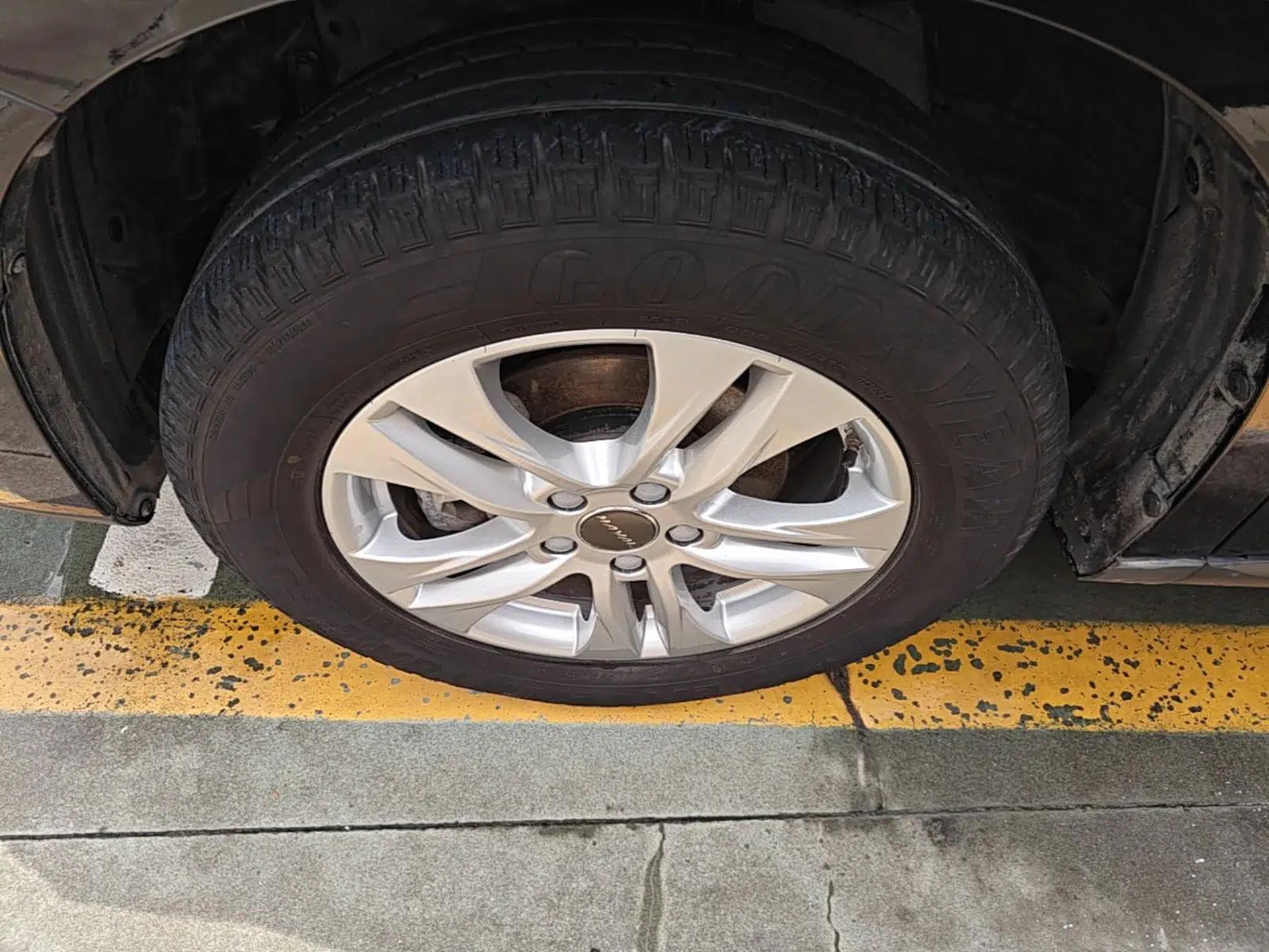 Haval M6 2019 1.5T DCT Two-Wheel Drive Elite Version China VI Standard — миниатюра 10