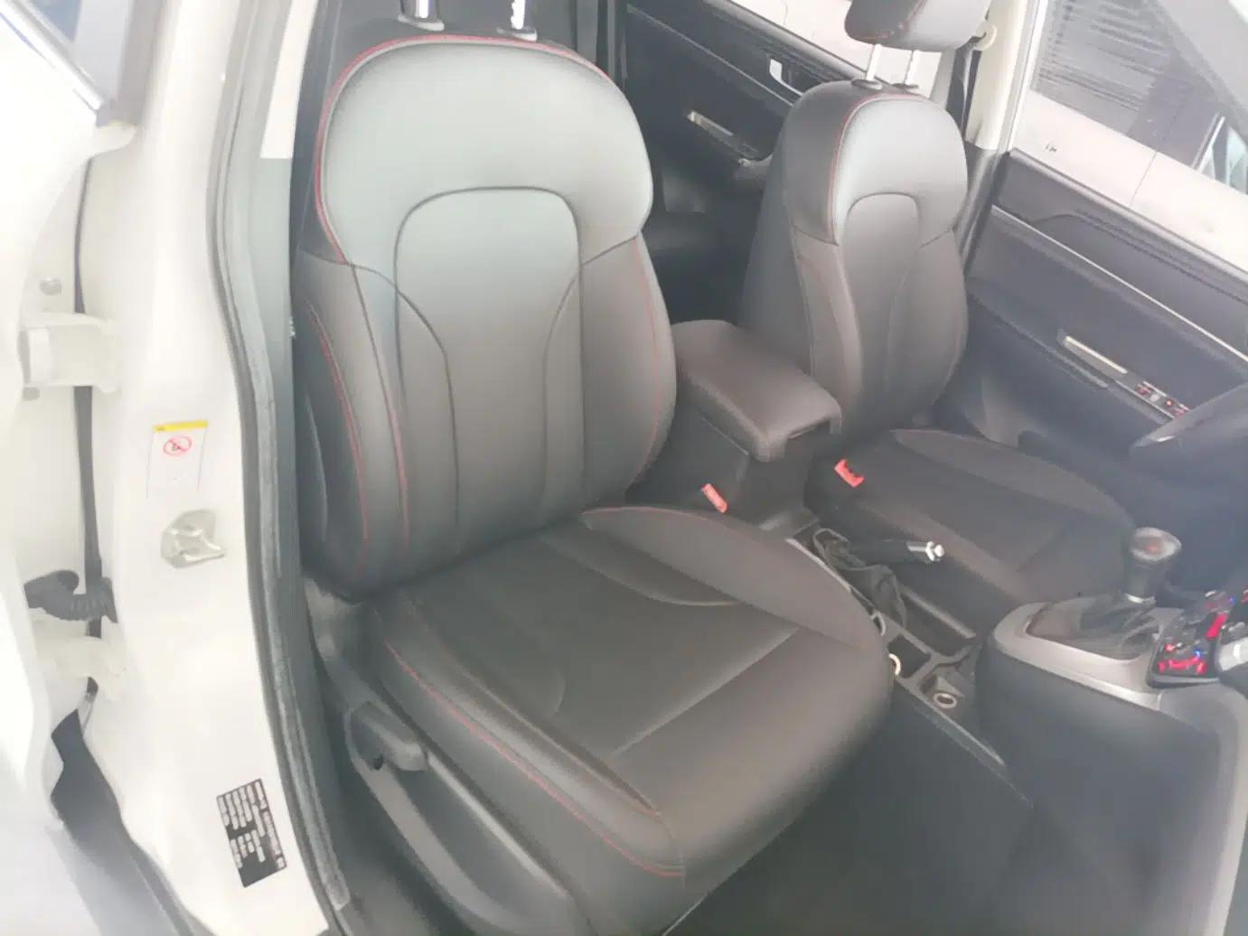 Haval M6 2018 Revised Version 1.5T DCT Two-Wheel Drive Elite Edition — миниатюра 19