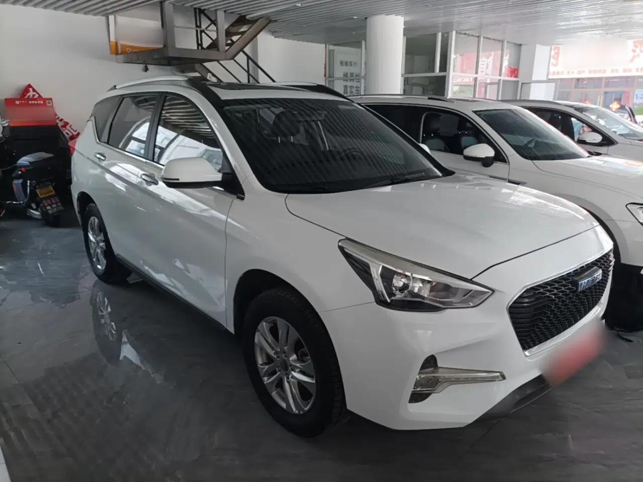 Haval M6 2018 Revised Version 1.5T DCT Two-Wheel Drive Elite Edition — миниатюра 3