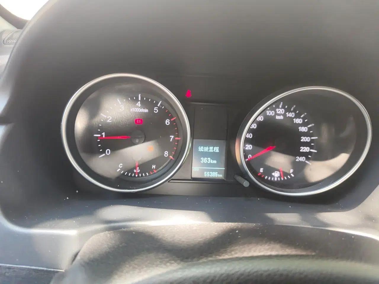 Haval M6 2019 1.5T Manual Two-Wheel Drive Urban Version China VI Standard — миниатюра 11