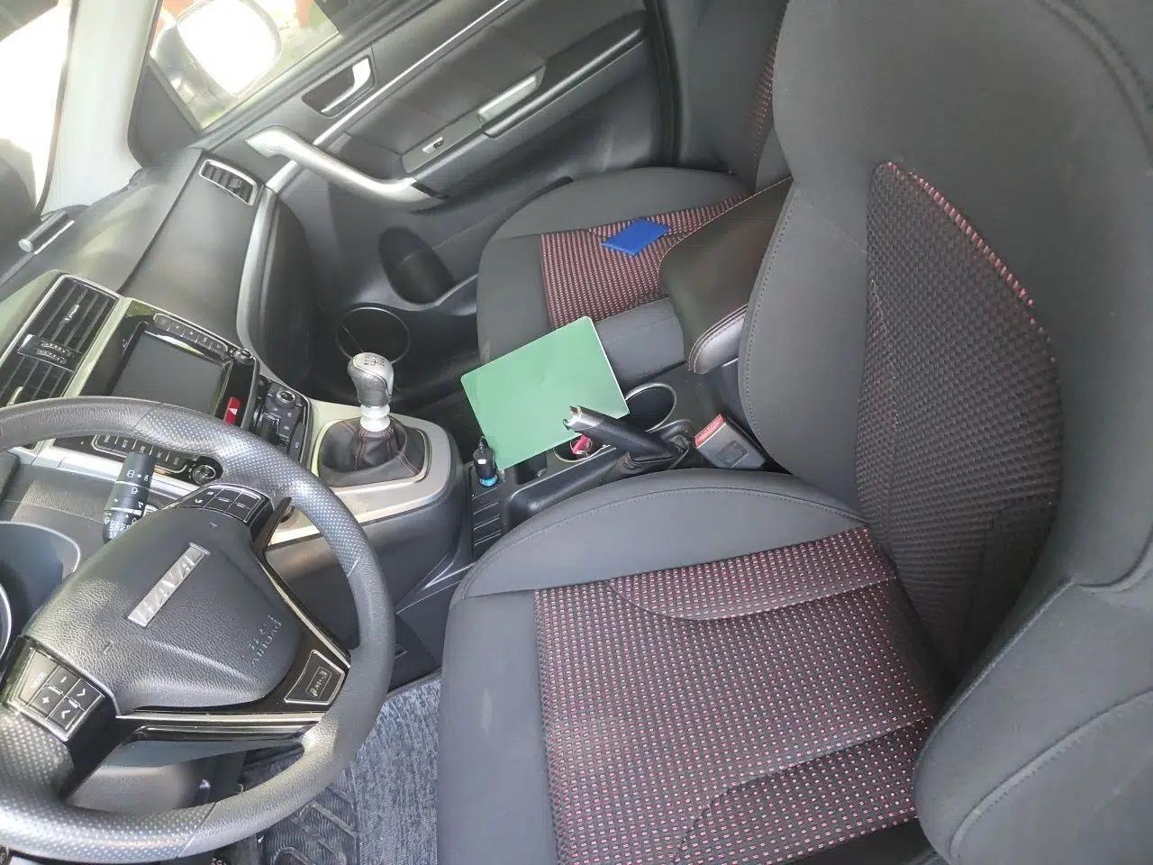 Haval M6 2019 1.5T Manual Two-Wheel Drive Urban Version China VI Standard — миниатюра 15