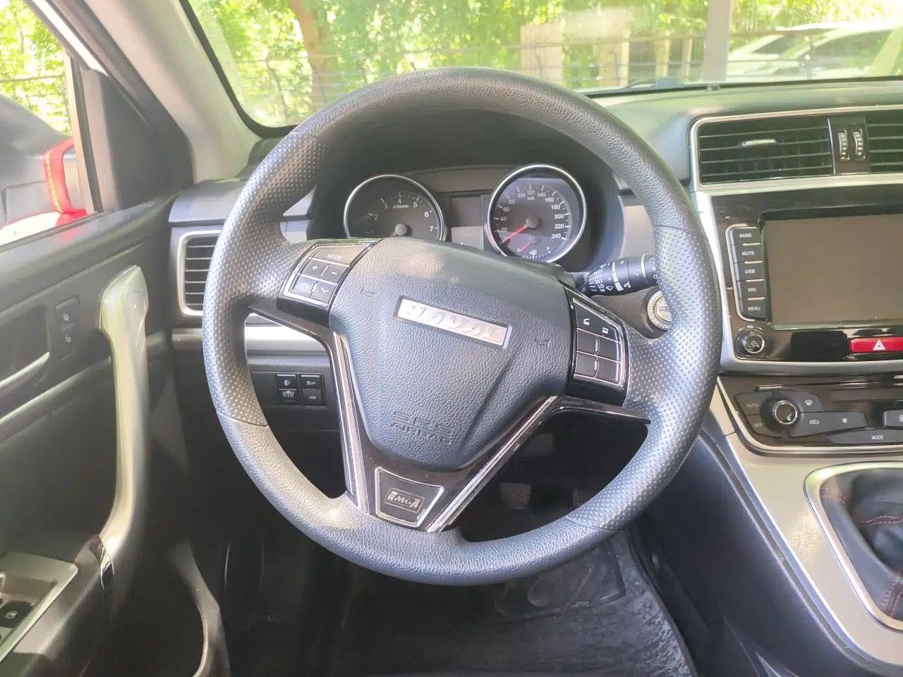 Haval M6 2019 1.5T Manual Two-Wheel Drive Urban Version China VI Standard — миниатюра 10