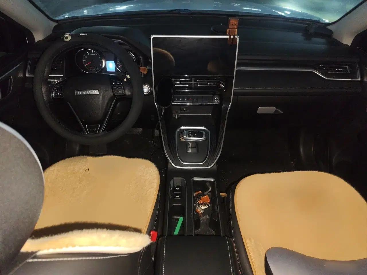 Haval M6 2021 PLUS 1.5T DCT Luxury Smart Connectivity Model — миниатюра 9
