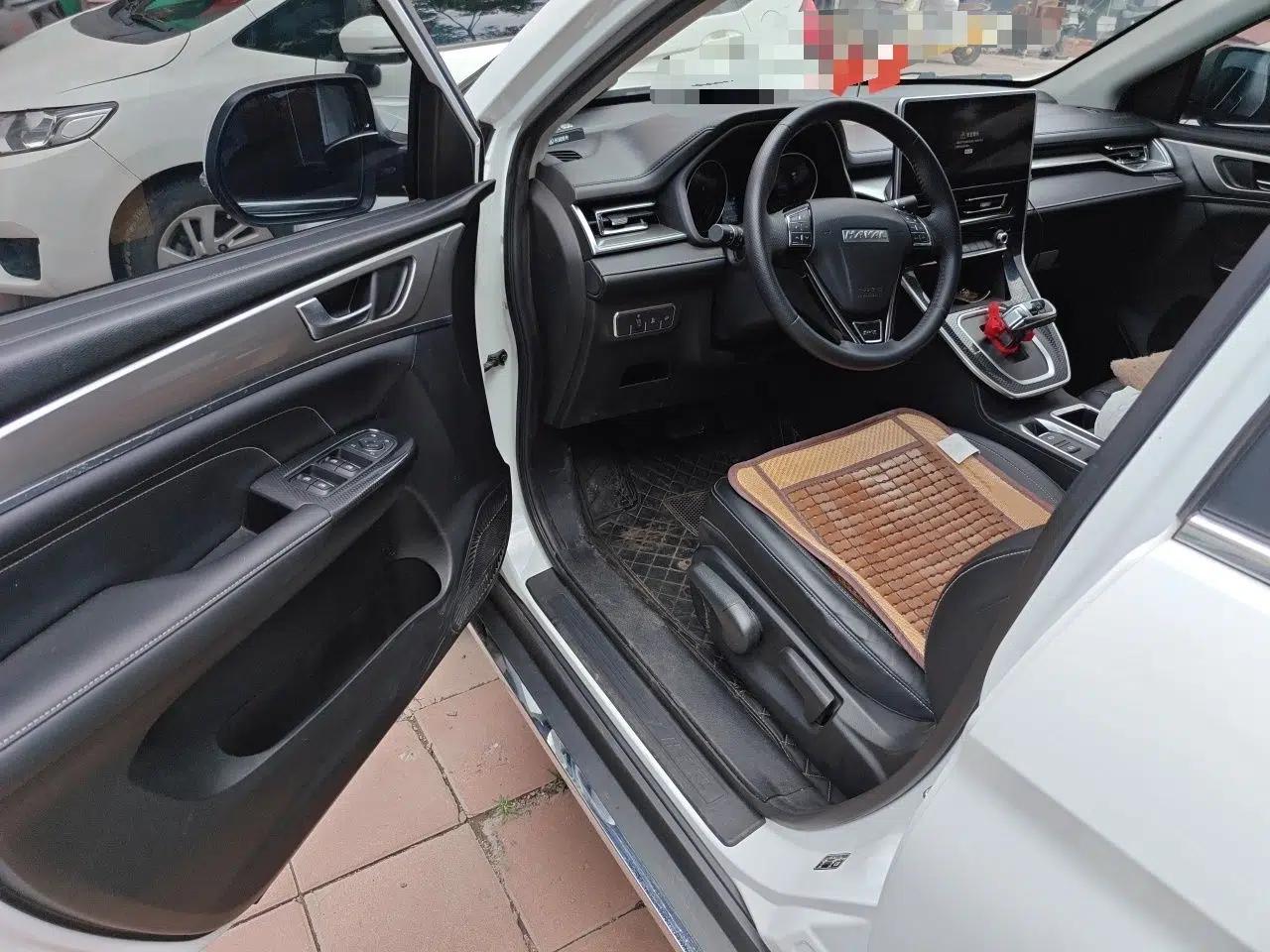 Haval M6 2021 PLUS 1.5T DCT Luxury Smart Connectivity Model — миниатюра 16