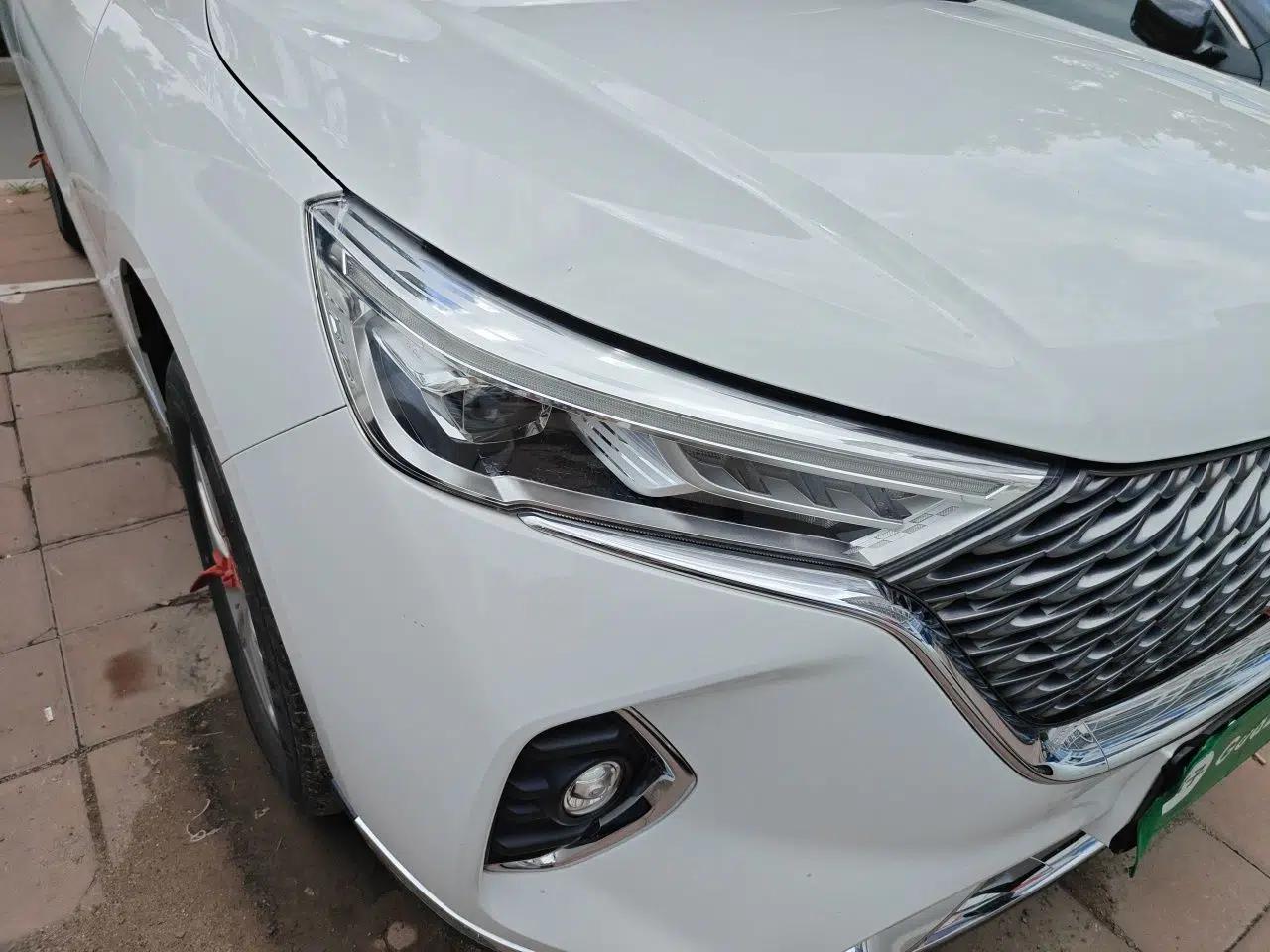 Haval M6 2021 PLUS 1.5T DCT Luxury Smart Connectivity Model — миниатюра 7