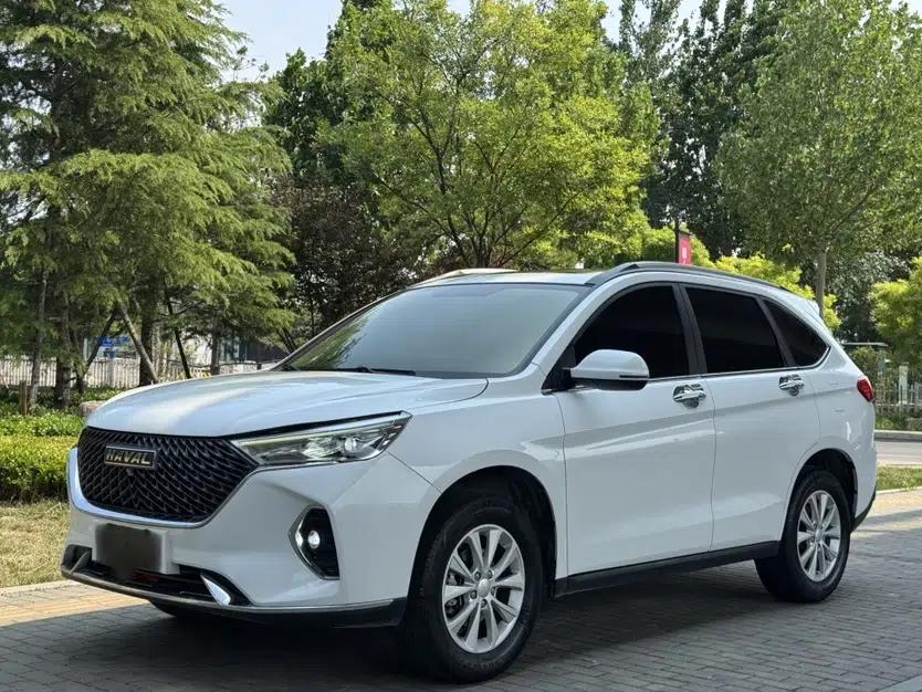 Haval M6 2023 PLUS 1.5T DCT Luxury Smart Connectivity Model — миниатюра 1