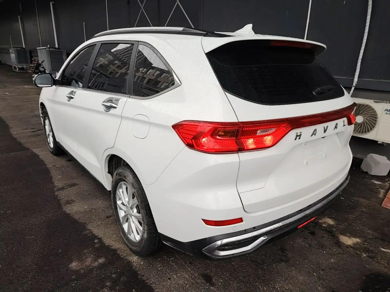 Haval M6 2023 PLUS 1.5T DCT Luxury Smart Connectivity Model — миниатюра 13