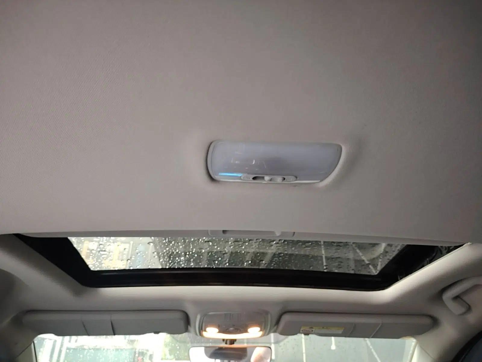 Haval M6 2023 PLUS 1.5T DCT Luxury Smart Connectivity Model — миниатюра 27