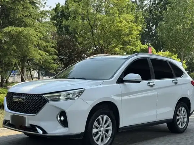 Haval M6 2023 PLUS 1.5T DCT Luxury Smart Connectivity Model