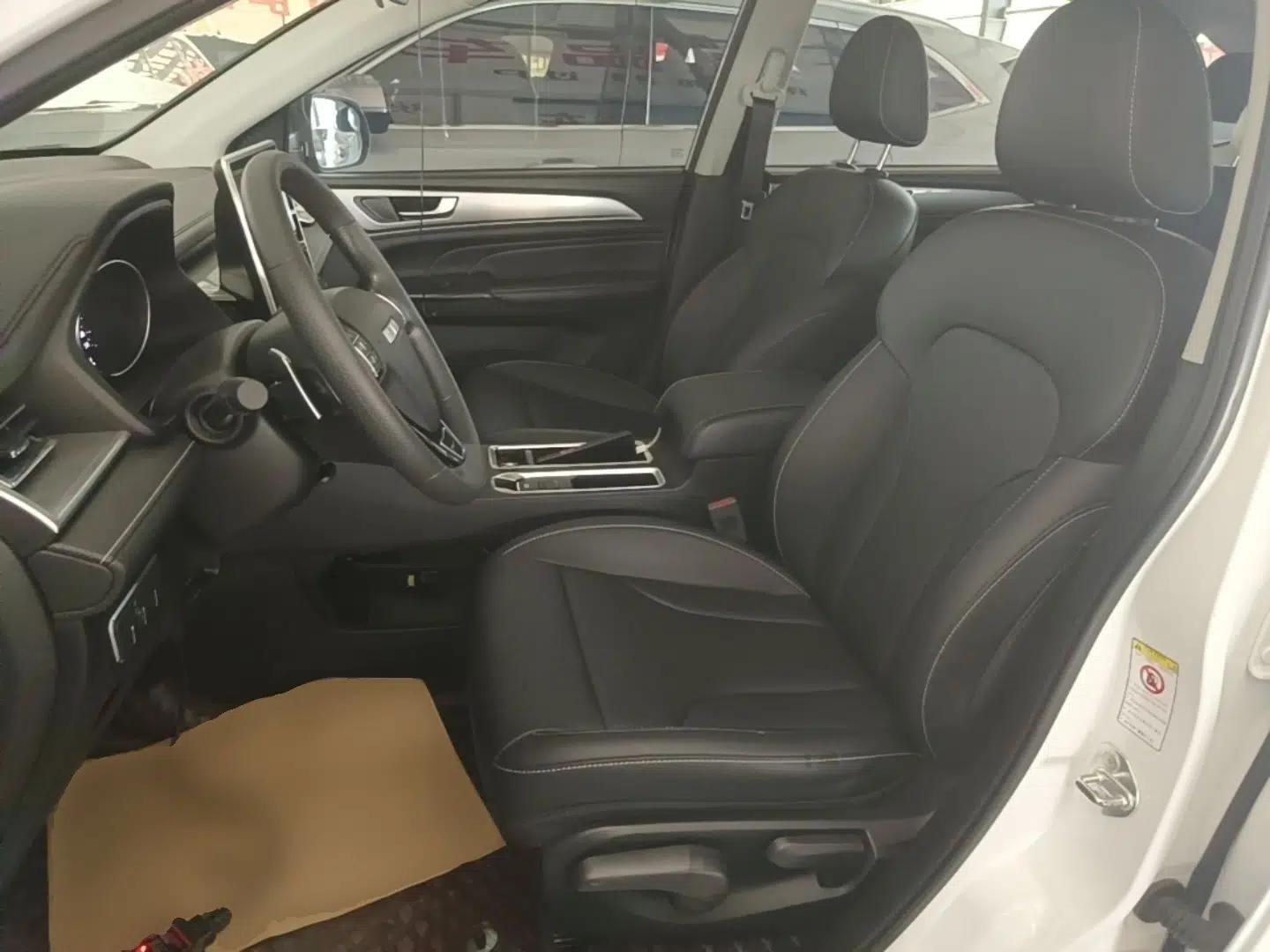 Haval M6 2021 PLUS 1.5T DCT Comfort Edition — миниатюра 17