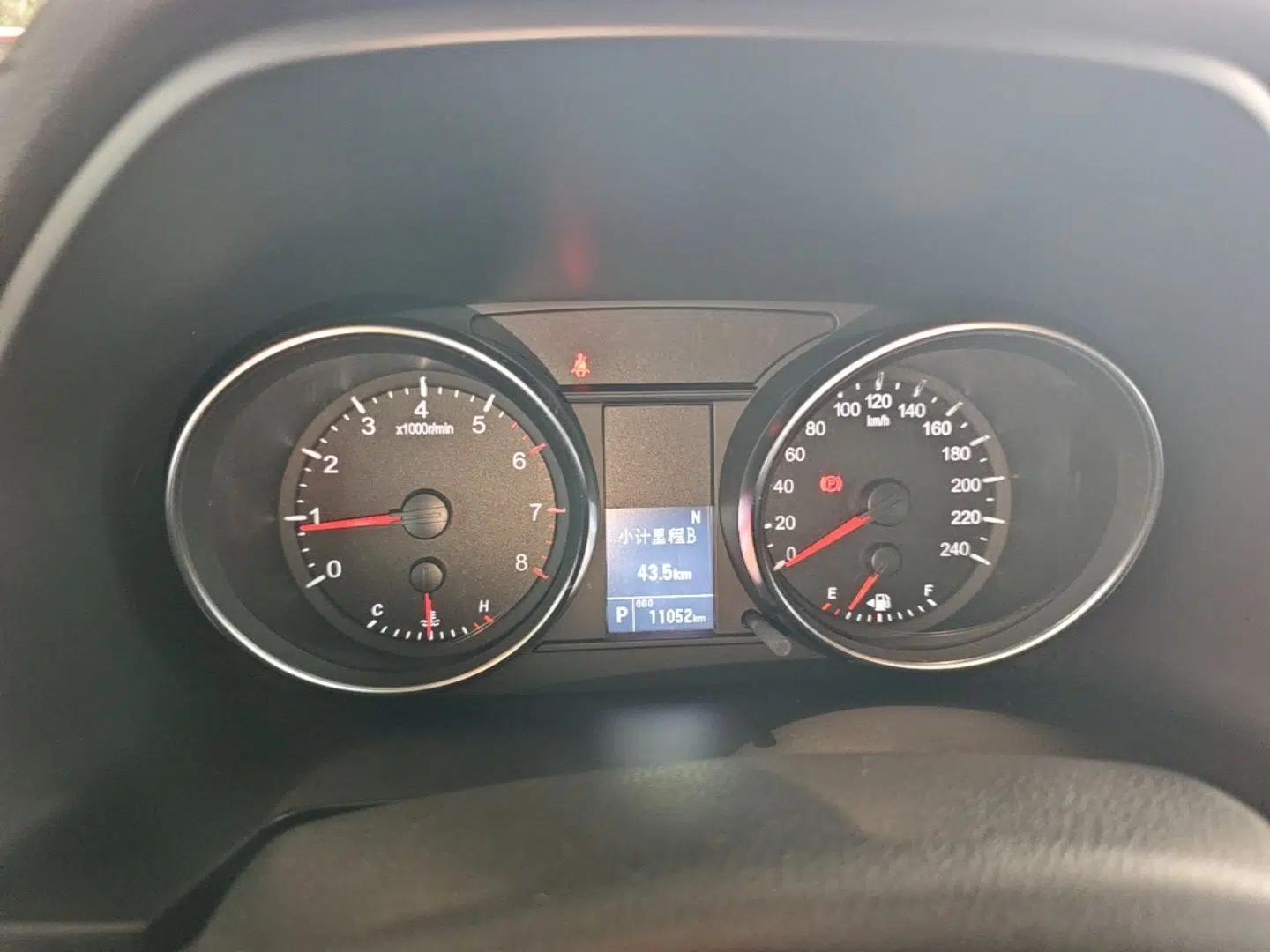 Haval M6 2021 PLUS 1.5T DCT Elite Smart Connectivity Model — миниатюра 19