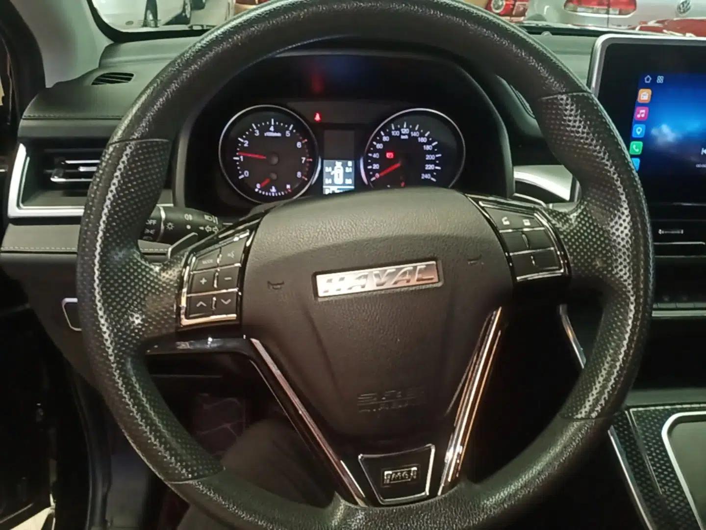 Haval M6 2021 PLUS 1.5T DCT Comfort Edition — миниатюра 13