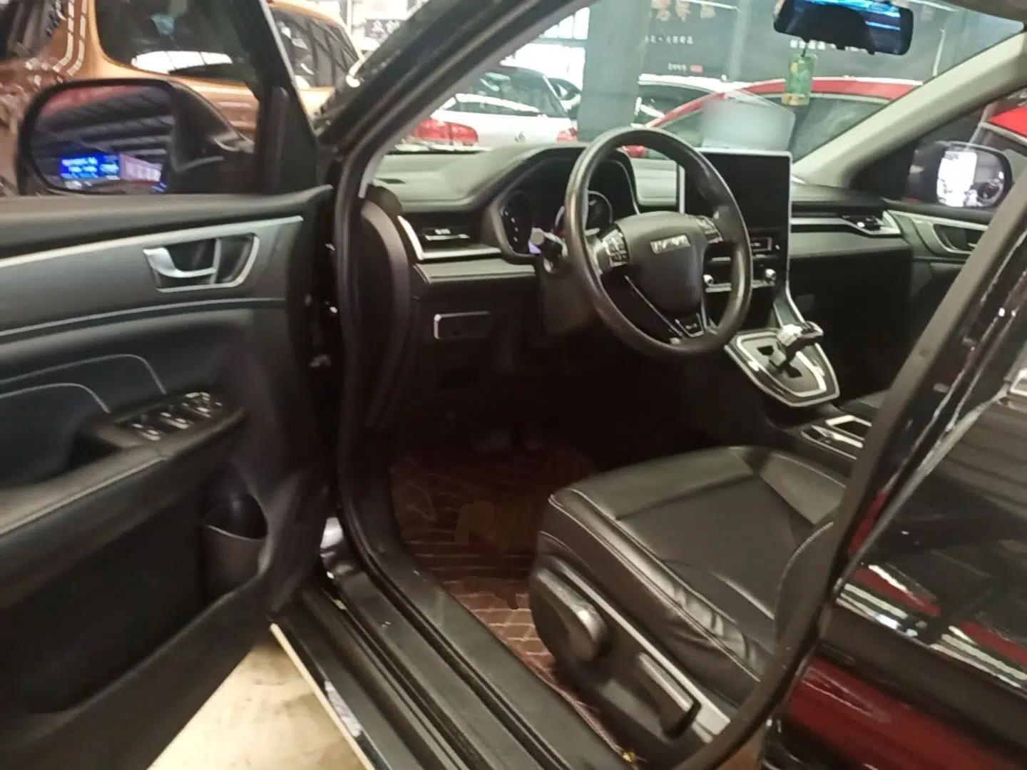 Haval M6 2021 PLUS 1.5T DCT Comfort Edition — миниатюра 18