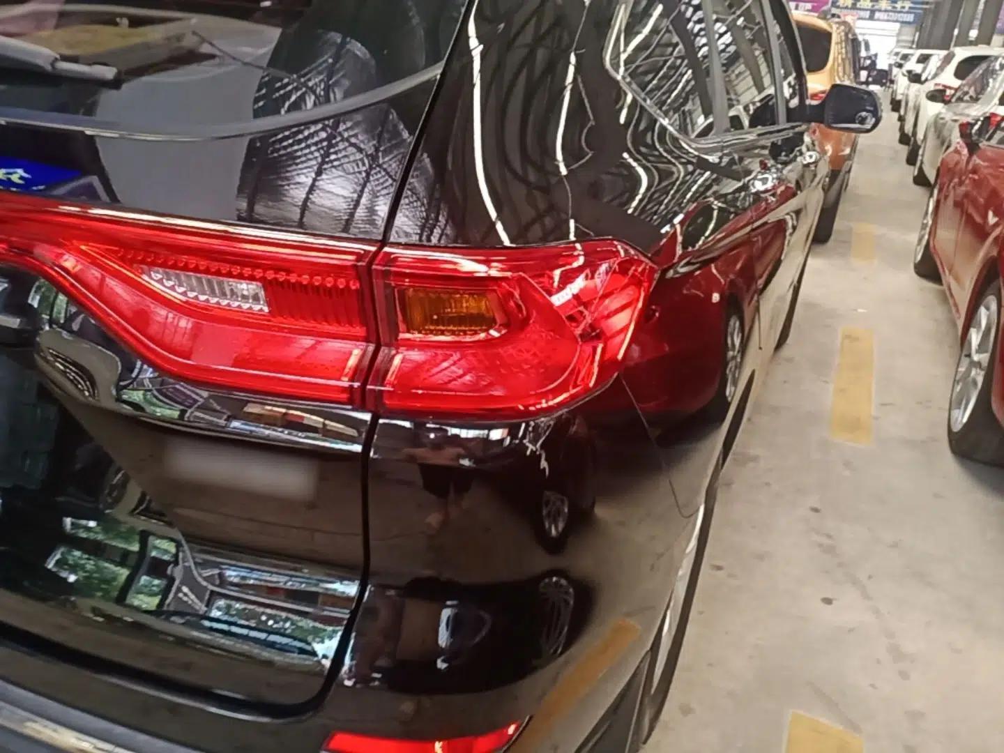 Haval M6 2021 PLUS 1.5T DCT Comfort Edition — миниатюра 9