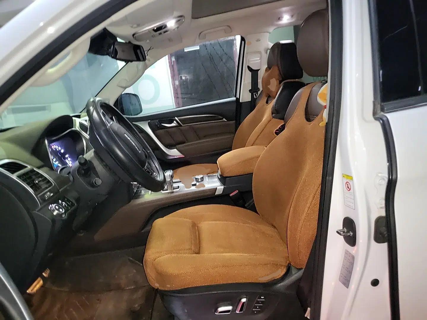 Haval H9 2017 2.0T Gasoline 4x4 Premium 5-Seater — миниатюра 15