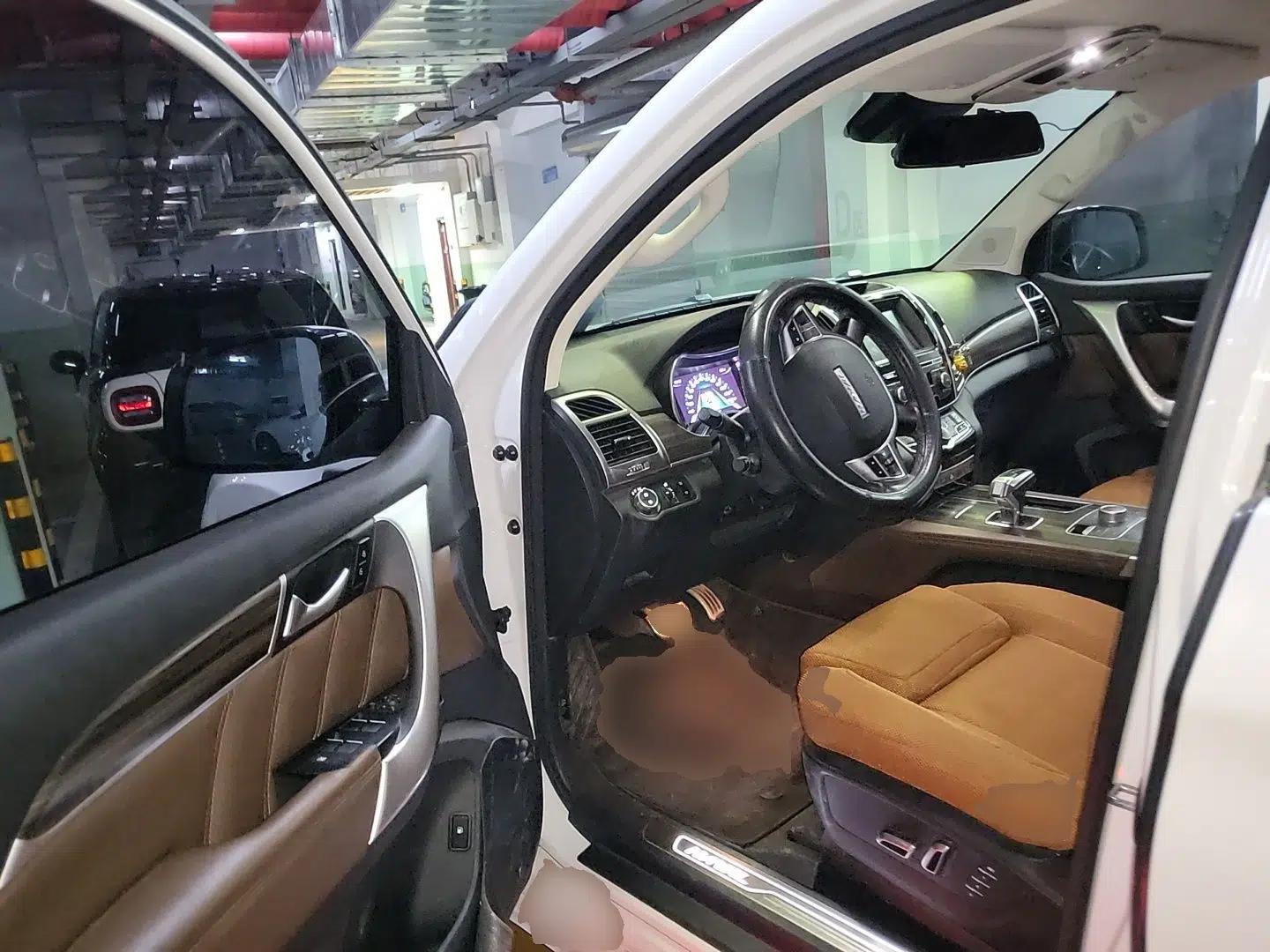 Haval H9 2017 2.0T Gasoline 4x4 Premium 5-Seater — миниатюра 16