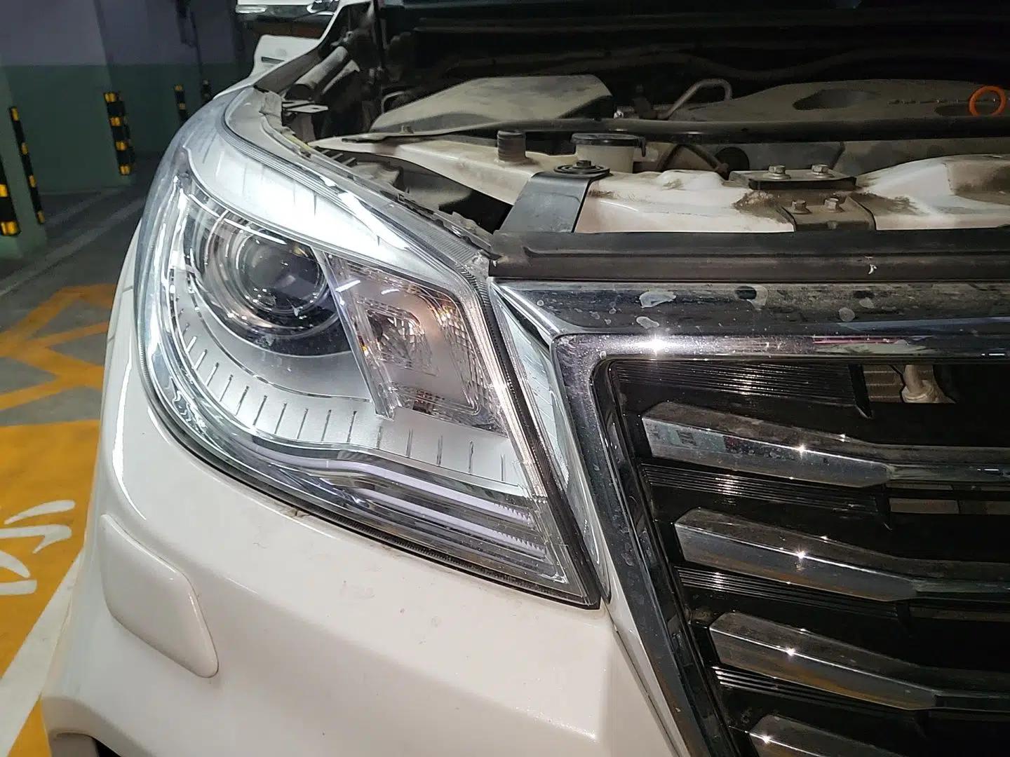 Haval H9 2017 2.0T Gasoline 4x4 Premium 5-Seater — миниатюра 7