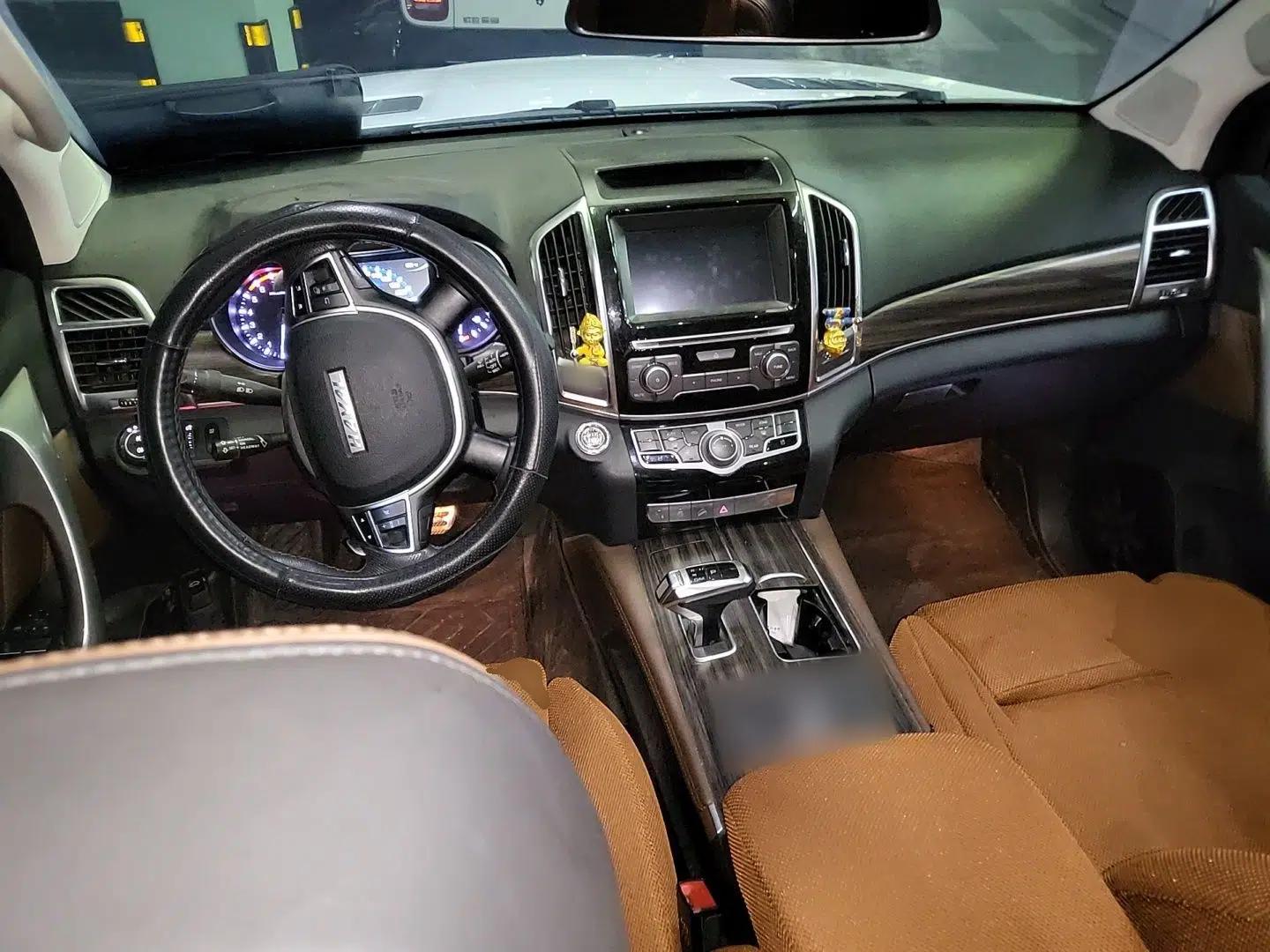 Haval H9 2017 2.0T Gasoline 4x4 Premium 5-Seater — миниатюра 9