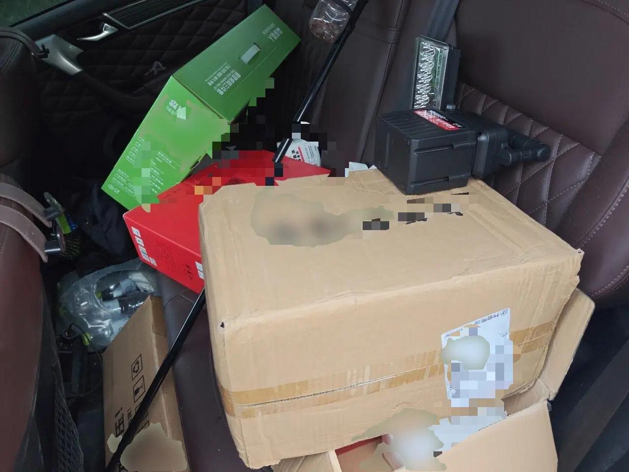 Haval H9 2022 2.0T Gasoline 4x4 Luxury 7-Seater — миниатюра 17