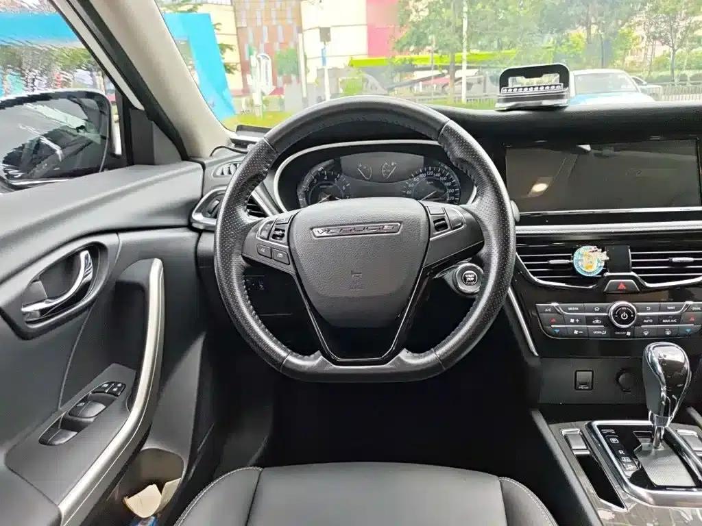 Venucia T90 2018 2.0L CVT Smart Connect Smart Edition (National VI Emission Standard) — миниатюра 6