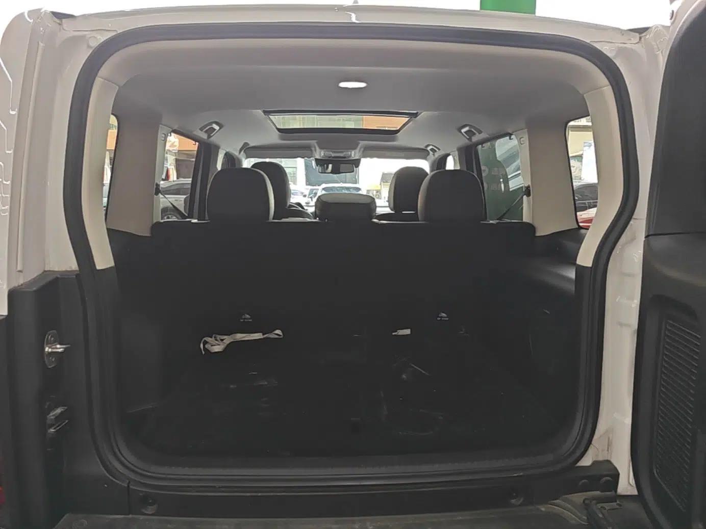 Haval Raptor New Energy 2024 Hi4 145 Cross-Over Edition — миниатюра 22