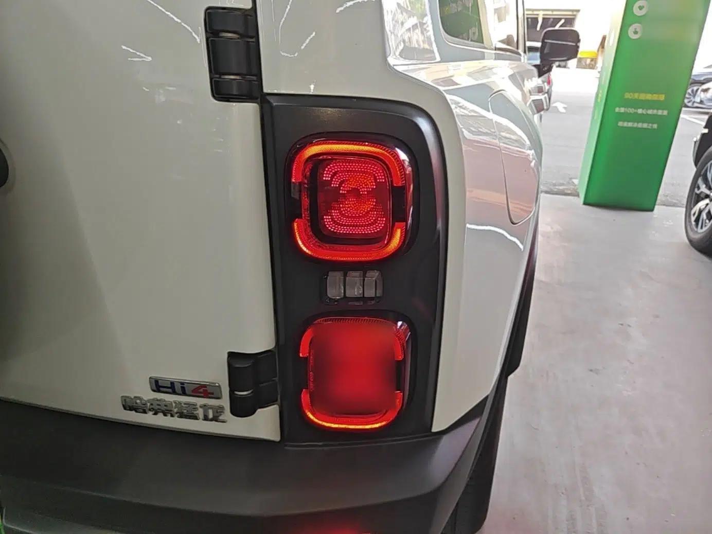 Haval Raptor New Energy 2024 Hi4 145 Cross-Over Edition — миниатюра 9
