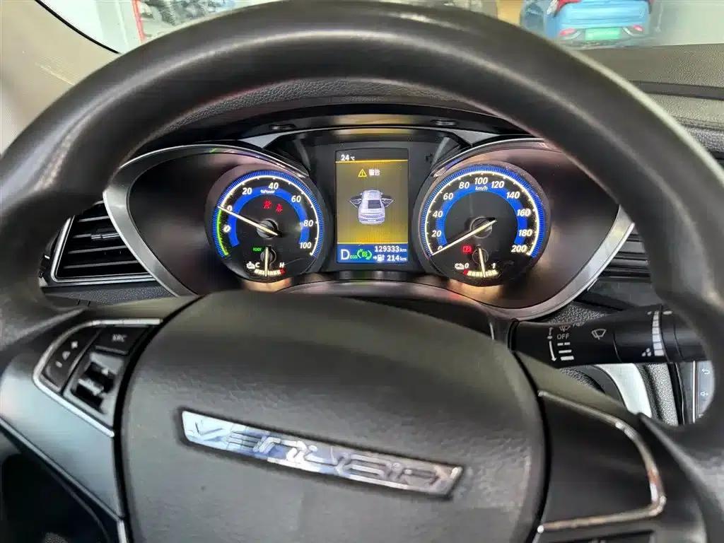 Venucia D60EV 2020 Standard Range Smart Edition — миниатюра 14