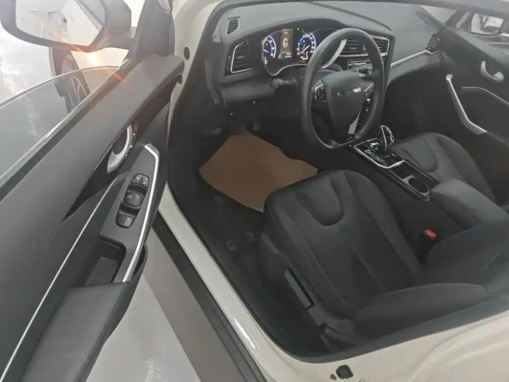 Venucia D60EV 2022 Battery Swapping Version — миниатюра 16