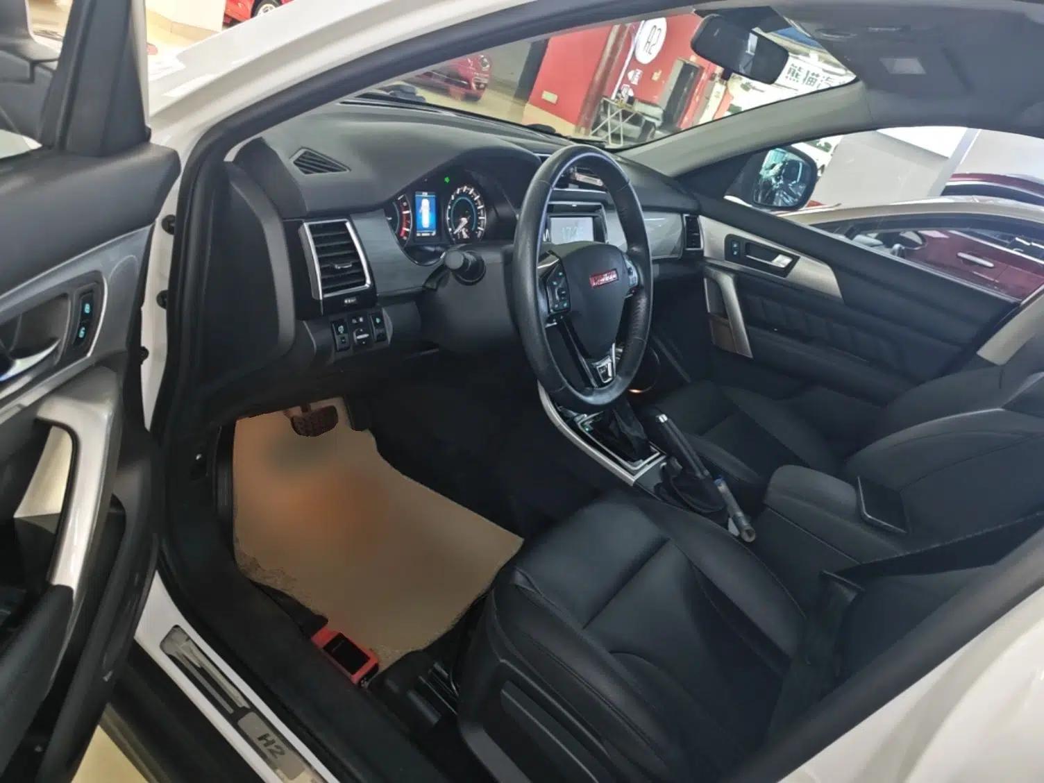 Haval H2 2015 1.5T Automatic Two-Wheel Drive Elite Edition — миниатюра 18