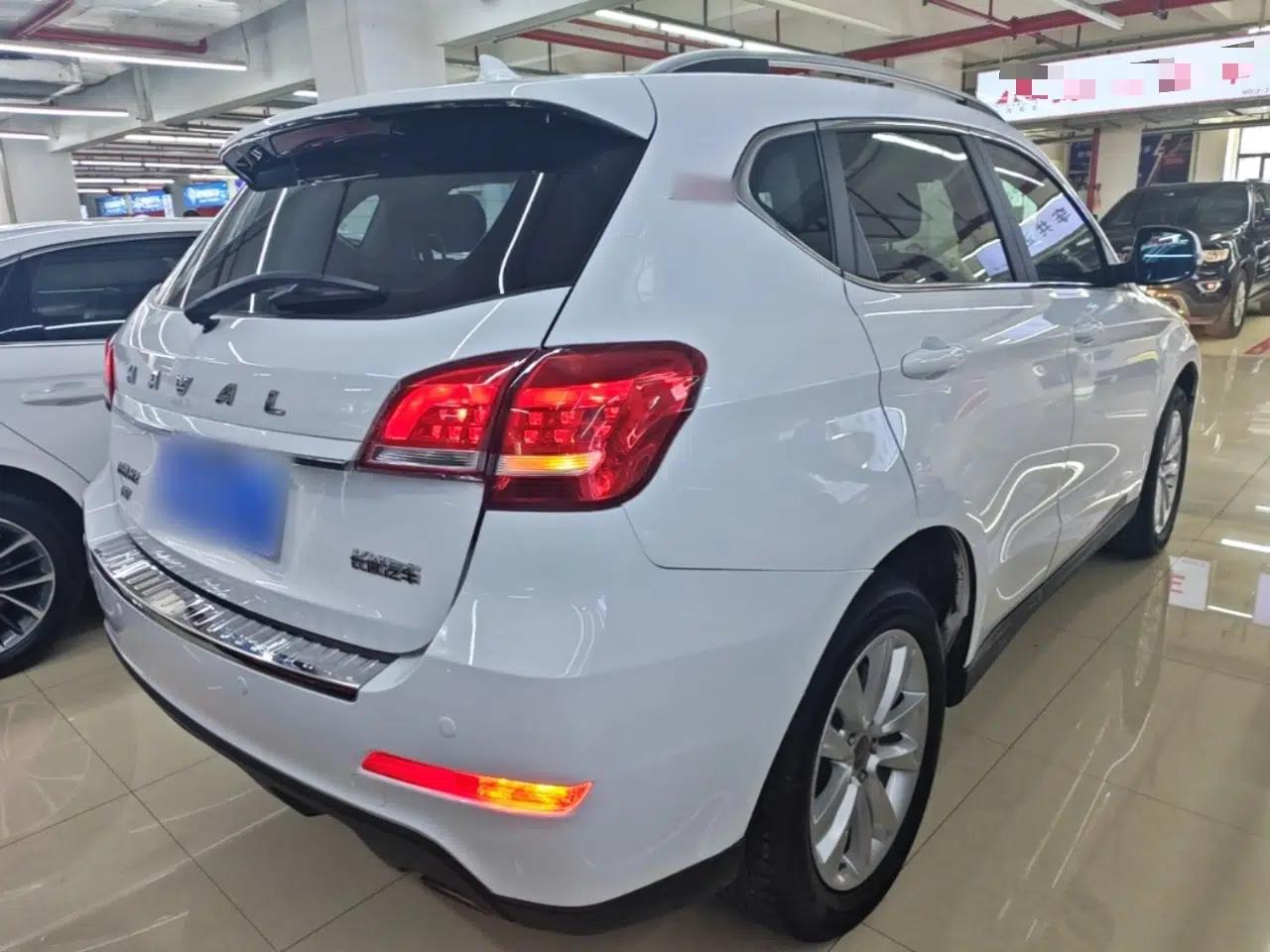 Haval H2 2015 1.5T Automatic Two-Wheel Drive Elite Edition — миниатюра 6