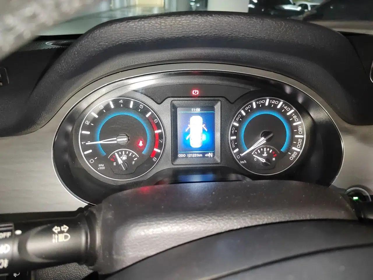Haval H2 2015 1.5T Automatic Two-Wheel Drive Elite Edition — миниатюра 11