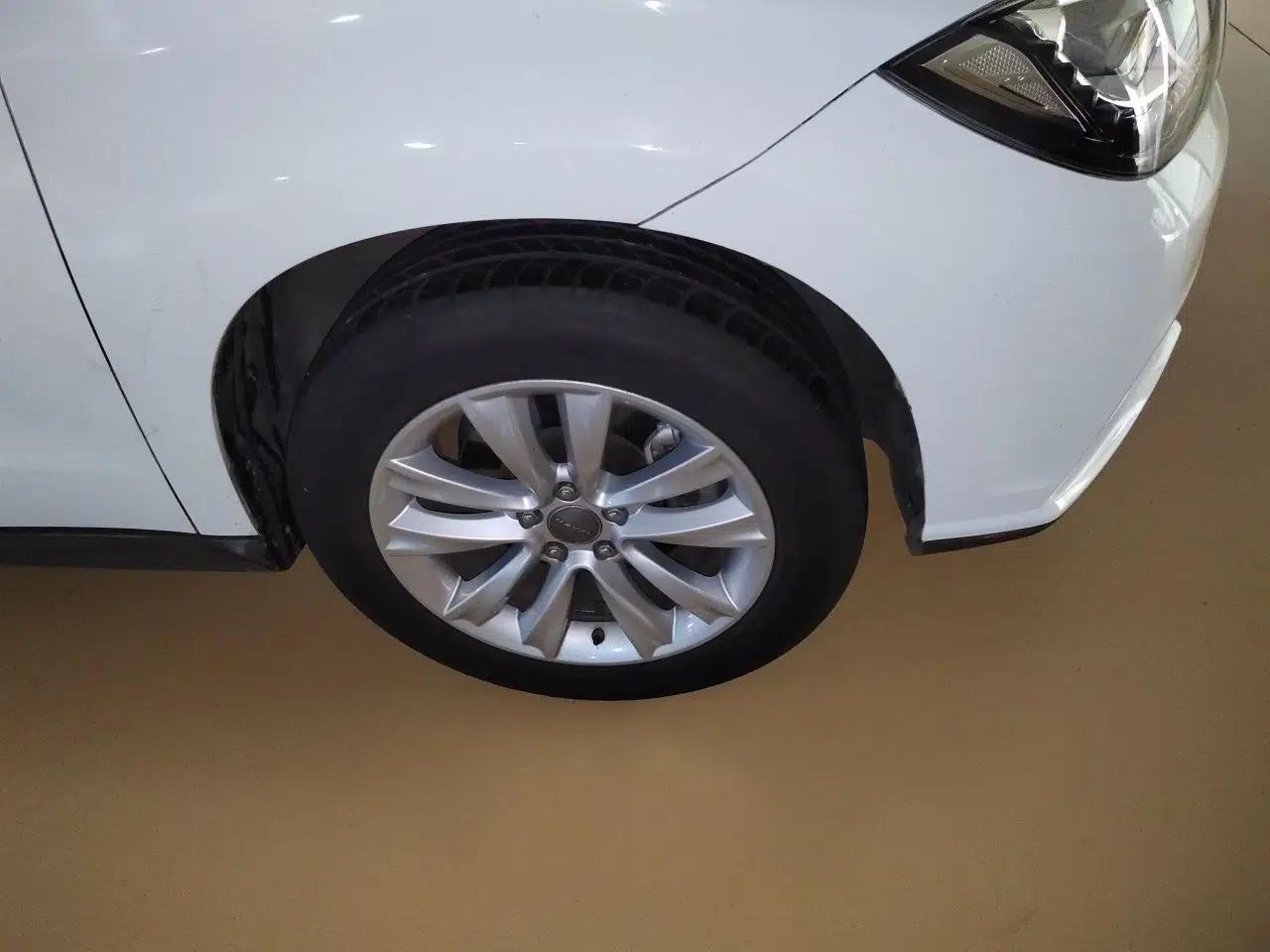 Haval H2 2015 1.5T Automatic Two-Wheel Drive Elite Edition — миниатюра 8
