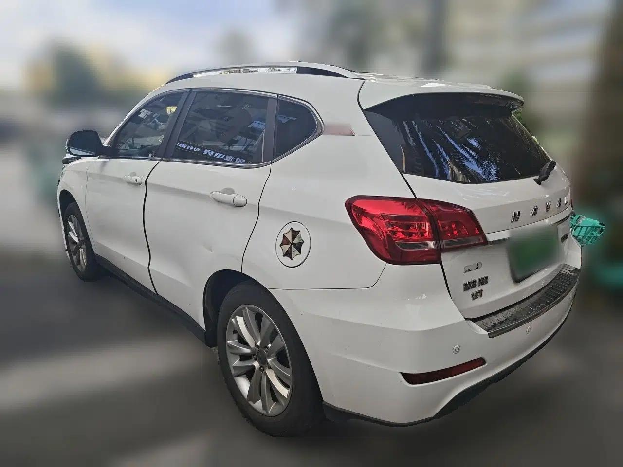 Haval H2 2014 1.5T Manual Two-Wheel Drive Elite Edition — миниатюра 4