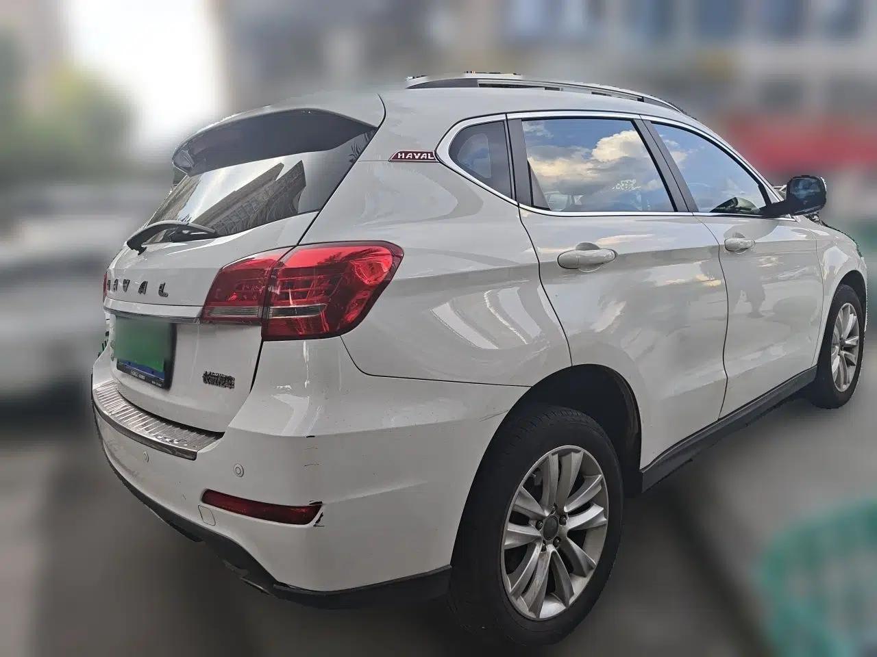 Haval H2 2014 1.5T Manual Two-Wheel Drive Elite Edition — миниатюра 6