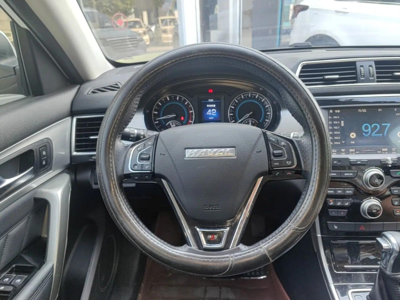 Haval H2 2016 Red Label 1.5T Automatic Two-Wheel Drive Elite Model — миниатюра 13